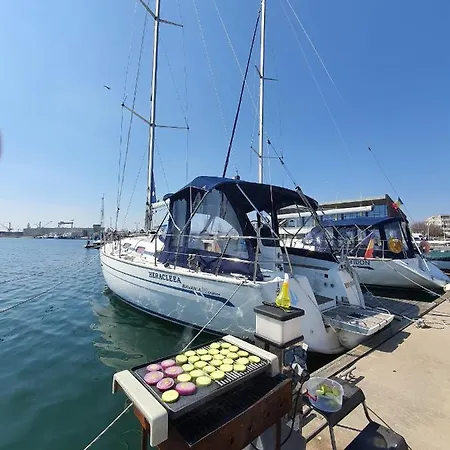 Botel Heracleea - Magic Point *